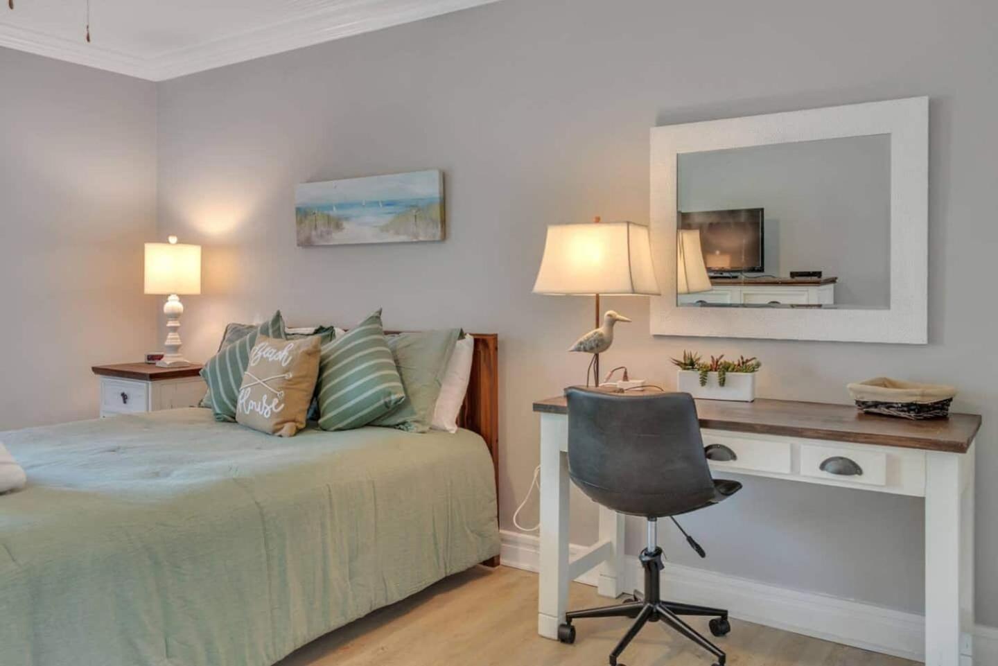 Forest Beach Condo Walk To Coligny, Pool, Tennis Hilton Head Island Exterior foto